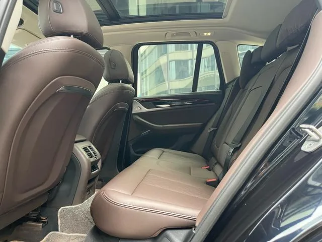 BMW X3 2022 xDrive25i M Ensemble de sport intérieur photo 15