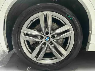 BMW X2 2023 sDrive25i M Traje todoterreno exterior foto 3 BMW X2 2023 sDrive25i M Traje todoterreno exterior foto 3