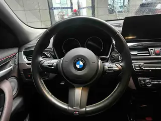 BMW X2 2023 sDrive25i M Traje todoterreno exterior foto 7 BMW X2 2023 sDrive25i M Traje todoterreno exterior foto 7