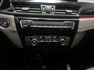 BMW X2 2023 sDrive25i M Traje todoterreno interior foto 12 BMW X2 2023 sDrive25i M Traje todoterreno interior foto 12