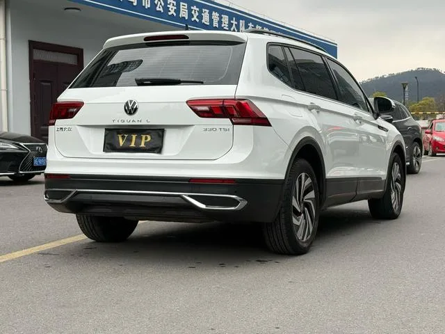 Volkswagen Tiguan L 2022 330TSI Automatic two-wheel drive comfortable version exterior photo 3