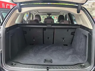 BMW X3 2022 xDrive25i M Sports suit interior photo 14 BMW X3 2022 xDrive25i M Sports suit interior photo 14