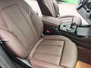 BMW X3 2022 xDrive25i M Sports suit interior photo 20 BMW X3 2022 xDrive25i M Sports suit interior photo 20