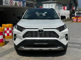 Toyota RAV4 2022 2.0L CVT 4WD Premium Edition exterior foto 2