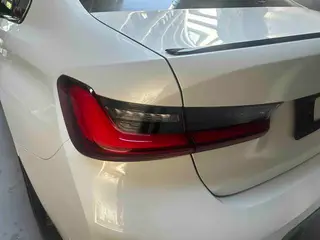 BMW 3 Series 2023 325i M Set de nuit de sport extérieur photo 4 BMW 3 Series 2023 325i M Set de nuit de sport extérieur photo 4