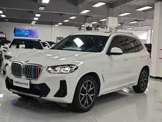 BMW X3 2022 xDrive25i M Ensemble de sport extérieur photo 1 BMW X3 2022 xDrive25i M Ensemble de sport extérieur photo 1