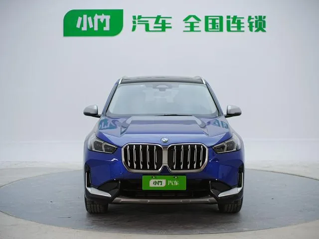BMW X1 2023 sDrive20Li X Traje de diseño exterior foto 2 BMW X1 2023 sDrive20Li X Traje de diseño exterior foto 2