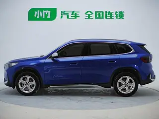 BMW X1 2023 sDrive20Li X Traje de diseño exterior foto 5 BMW X1 2023 sDrive20Li X Traje de diseño exterior foto 5