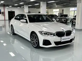 BMW 3 Series 2022 320Li M Ensemble de sport extérieur photo 3 BMW 3 Series 2022 320Li M Ensemble de sport extérieur photo 3