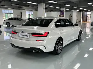 BMW 3 Series 2022 320Li M Ensemble de sport extérieur photo 6 BMW 3 Series 2022 320Li M Ensemble de sport extérieur photo 6