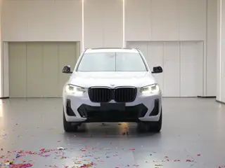 BMW X3 2022 Segundo cambio xDrive30i Líder M Traje de noche Yao exterior foto 2 BMW X3 2022 Segundo cambio xDrive30i Líder M Traje de noche Yao exterior foto 2