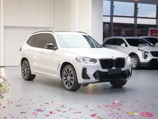 BMW X3 2022 Segundo cambio xDrive30i Líder M Traje de noche Yao exterior foto 3 BMW X3 2022 Segundo cambio xDrive30i Líder M Traje de noche Yao exterior foto 3
