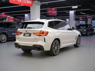 BMW X3 2022 Segundo cambio xDrive30i Líder M Traje de noche Yao exterior foto 5 BMW X3 2022 Segundo cambio xDrive30i Líder M Traje de noche Yao exterior foto 5