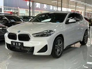 BMW X2 2022 sDrive25i M Ensemble de sport