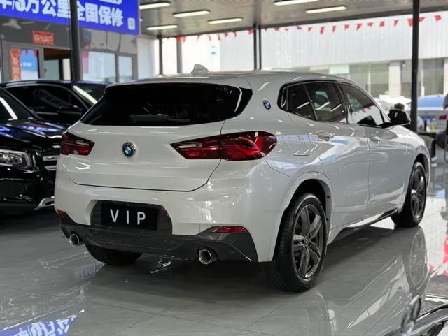 BMW X2 2022 sDrive25i M Conjunto deportivo interior foto 12 BMW X2 2022 sDrive25i M Conjunto deportivo interior foto 12