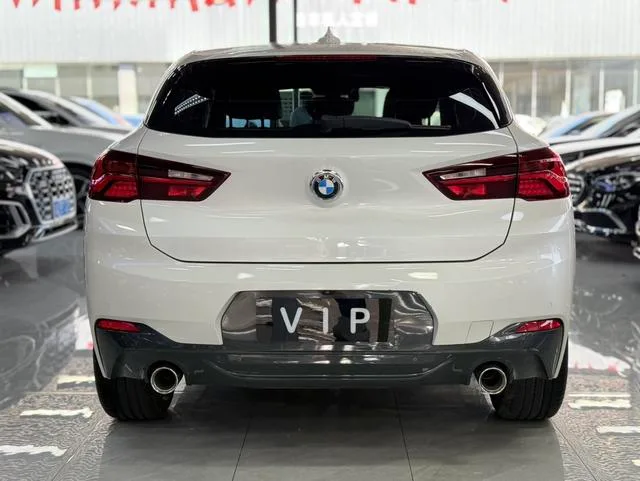 BMW X2 2022 sDrive25i M Conjunto deportivo interior foto 14 BMW X2 2022 sDrive25i M Conjunto deportivo interior foto 14