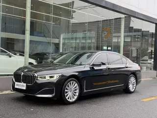 BMW 7 Series 2021 730Li Роскошный набор