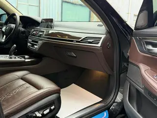 BMW 7 Series 2021 730Li Traje de lujo exterior foto 4 BMW 7 Series 2021 730Li Traje de lujo exterior foto 4