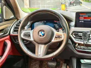 BMW X3 2022 xDrive30i Leading Type M Obsidian Night Suit interior photo 8 BMW X3 2022 xDrive30i Leading Type M Obsidian Night Suit interior photo 8
