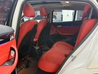 BMW X2 2022 sDrive25i M Sports suit interior photo 9 BMW X2 2022 sDrive25i M Sports suit interior photo 9