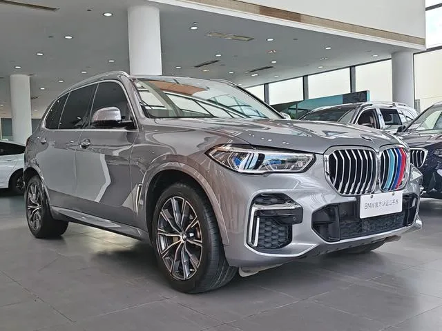 BMW X5 2022 xDrive 30Li Premium Class M Sports suit exterior photo 3 BMW X5 2022 xDrive 30Li Premium Class M Sports suit exterior photo 3