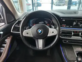 BMW X5 2022 xDrive 30Li Premium Class M Sports suit interior photo 14 BMW X5 2022 xDrive 30Li Premium Class M Sports suit interior photo 14