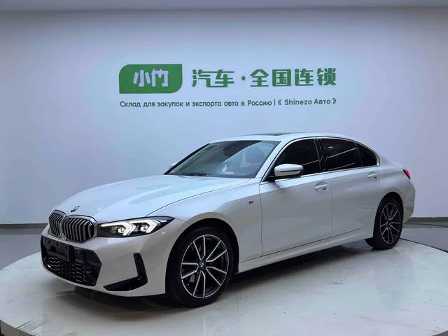 BMW 3 Series 2023 320Li M Conjunto deportivo exterior foto 1 BMW 3 Series 2023 320Li M Conjunto deportivo exterior foto 1