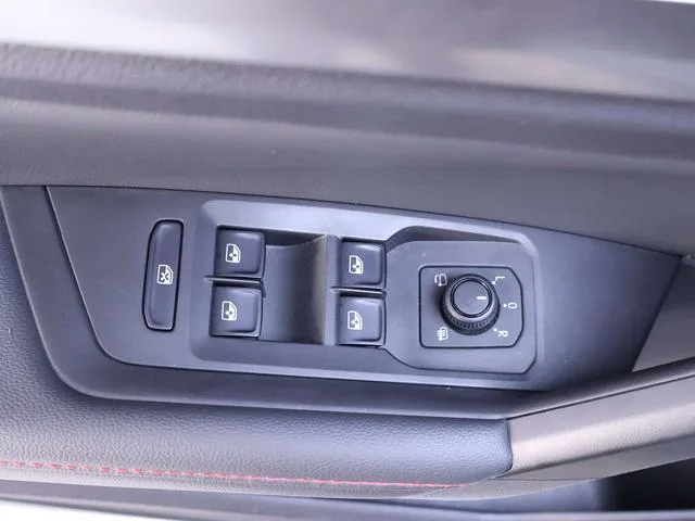 Volkswagen Lavida 2023 280TSI DSG Star Full Escape Edition interior photo 18 Volkswagen Lavida 2023 280TSI DSG Star Full Escape Edition interior photo 18