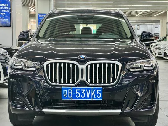 BMW X3 2022 xDrive25i M Conjunto deportivo interior foto 7 BMW X3 2022 xDrive25i M Conjunto deportivo interior foto 7
