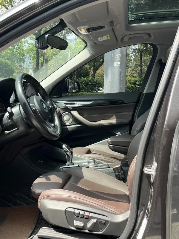 BMW X1 2020 sDrive25Li Líder interior foto 16 BMW X1 2020 sDrive25Li Líder interior foto 16