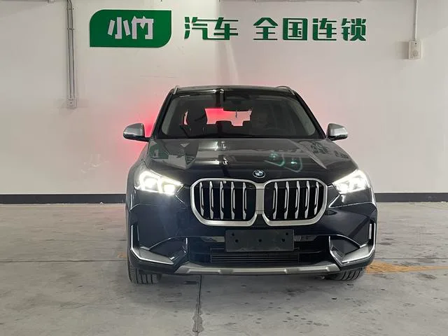 BMW X1 2023 sDrive20Li X Traje de diseño exterior foto 3 BMW X1 2023 sDrive20Li X Traje de diseño exterior foto 3