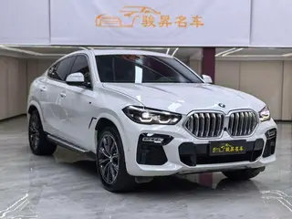 BMW X6 2021 xDrive30i M Conjunto deportivo exterior foto 3 BMW X6 2021 xDrive30i M Conjunto deportivo exterior foto 3