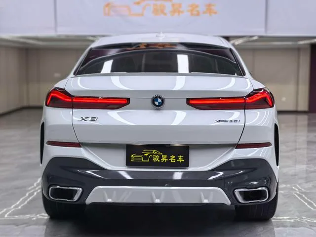 BMW X6 2021 xDrive30i M Conjunto deportivo exterior foto 5 BMW X6 2021 xDrive30i M Conjunto deportivo exterior foto 5