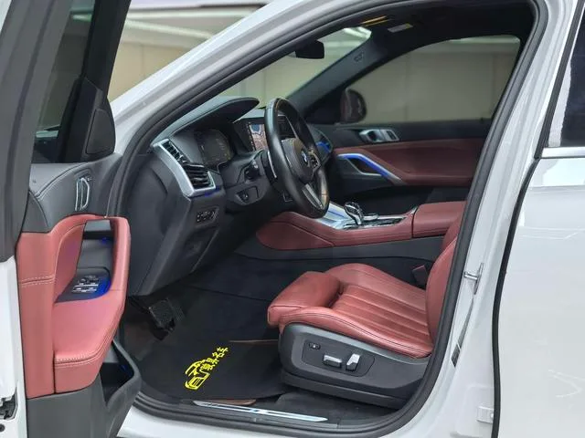BMW X6 2021 xDrive30i M Conjunto deportivo exterior foto 10 BMW X6 2021 xDrive30i M Conjunto deportivo exterior foto 10