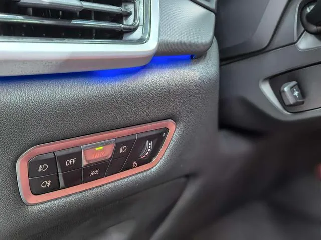 BMW X6 2021 xDrive30i M Conjunto deportivo interior foto 17 BMW X6 2021 xDrive30i M Conjunto deportivo interior foto 17