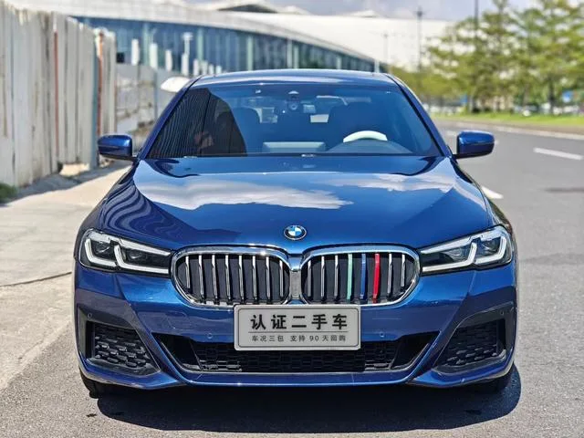 BMW 5 Series 2022 530Li Leading Type M Sports suit exterior photo 2 BMW 5 Series 2022 530Li Leading Type M Sports suit exterior photo 2
