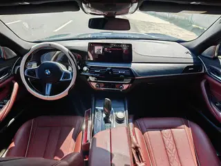 BMW 5 Series 2022 530Li Leading Type M Sports suit interior photo 6 BMW 5 Series 2022 530Li Leading Type M Sports suit interior photo 6