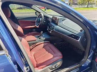 BMW 5 Series 2022 530Li Leading Type M Sports suit interior photo 7 BMW 5 Series 2022 530Li Leading Type M Sports suit interior photo 7