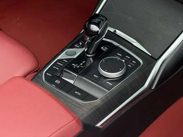 BMW 4 Series 2022 425i Cabriolet M Ensemble de sport extérieur photo 8 BMW 4 Series 2022 425i Cabriolet M Ensemble de sport extérieur photo 8