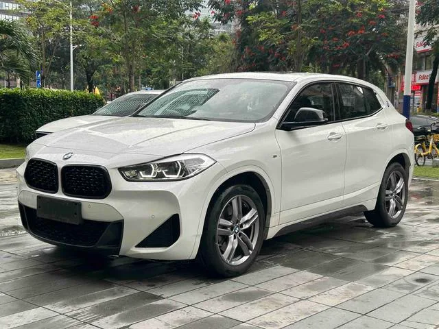 BMW X2 2023 sDrive25i M Sports Obsidian Night Edition exterior photo 1 BMW X2 2023 sDrive25i M Sports Obsidian Night Edition exterior photo 1