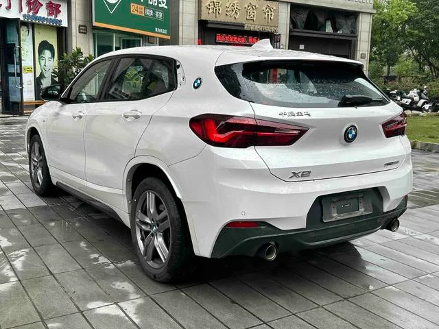 BMW X2 2023 sDrive25i M Sports Obsidian Night Edition exterior photo 4 BMW X2 2023 sDrive25i M Sports Obsidian Night Edition exterior photo 4