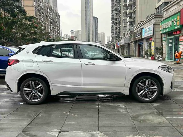 BMW X2 2023 sDrive25i M Sports Obsidian Night Edition exterior photo 7 BMW X2 2023 sDrive25i M Sports Obsidian Night Edition exterior photo 7