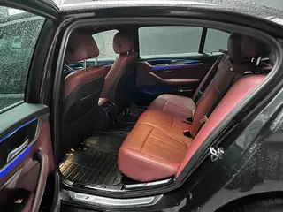 BMW 5 Series 2022 525Li M Sports suit interior photo 18 BMW 5 Series 2022 525Li M Sports suit interior photo 18