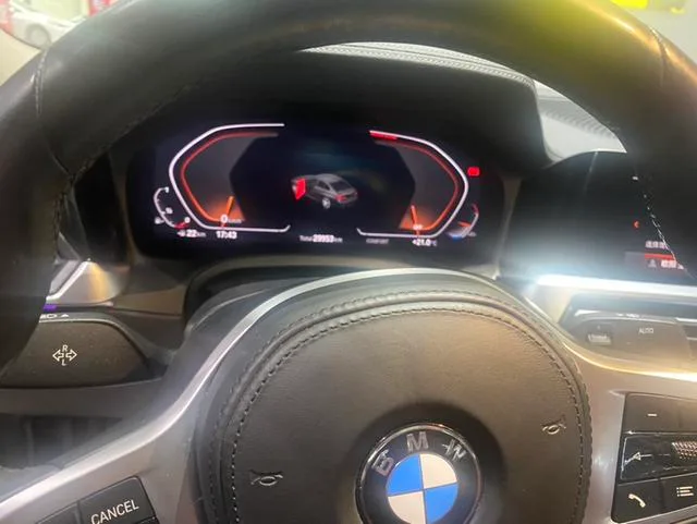 BMW 3 Series 2022 325Li M Sports suit interior photo 19 BMW 3 Series 2022 325Li M Sports suit interior photo 19