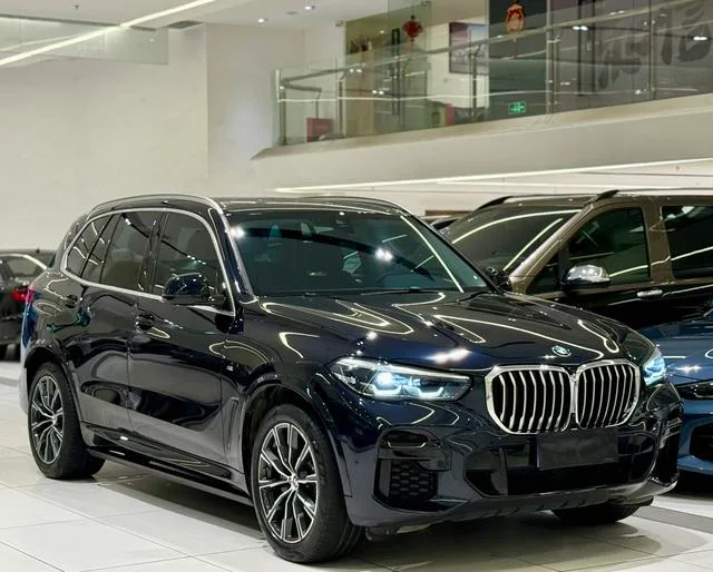 BMW X5 2021 xDrive30i M Conjunto deportivo exterior foto 3 BMW X5 2021 xDrive30i M Conjunto deportivo exterior foto 3