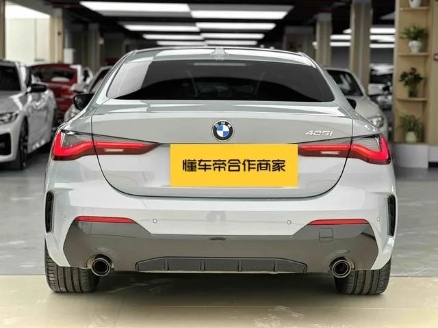 BMW 4 Series 2023 425i M Sports Night Suit exterior photo 3 BMW 4 Series 2023 425i M Sports Night Suit exterior photo 3