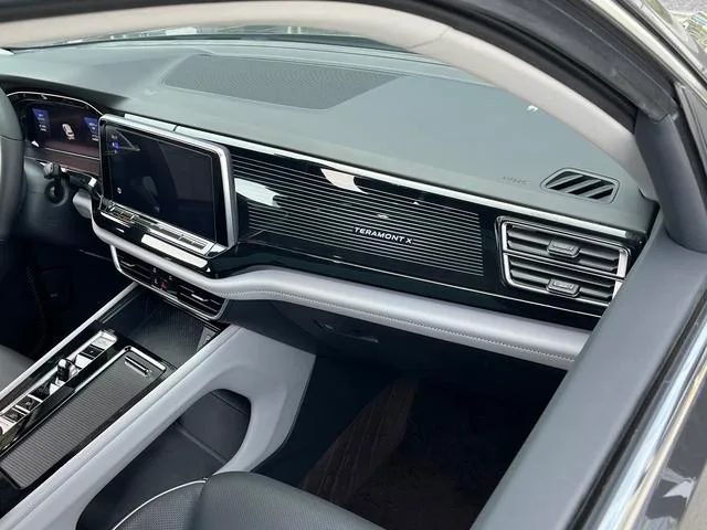 Volkswagen Teramont 2021 Teramont X 380TSI Four-wheel drive exalted deluxe edition interior photo 13