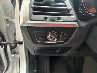 BMW X3 2022 xDrive25i M Спортивный костюм интерьер фото 12 BMW X3 2022 xDrive25i M Спортивный костюм интерьер фото 12
