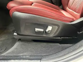 BMW X3 2022 xDrive25i M Спортивный костюм интерьер фото 13 BMW X3 2022 xDrive25i M Спортивный костюм интерьер фото 13