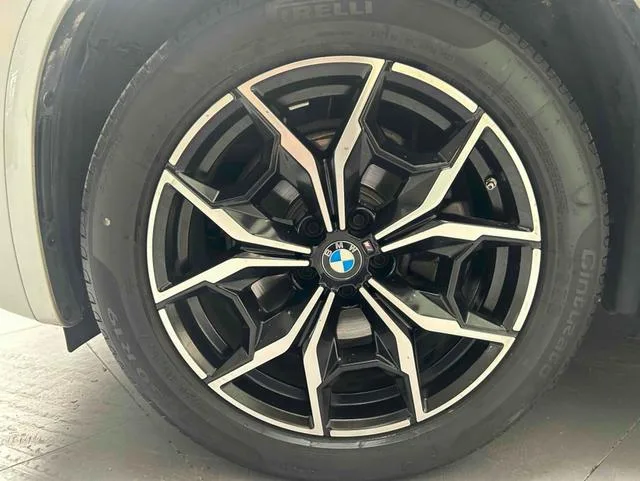 BMW X3 2022 xDrive25i M Спортивный костюм интерьер фото 16 BMW X3 2022 xDrive25i M Спортивный костюм интерьер фото 16